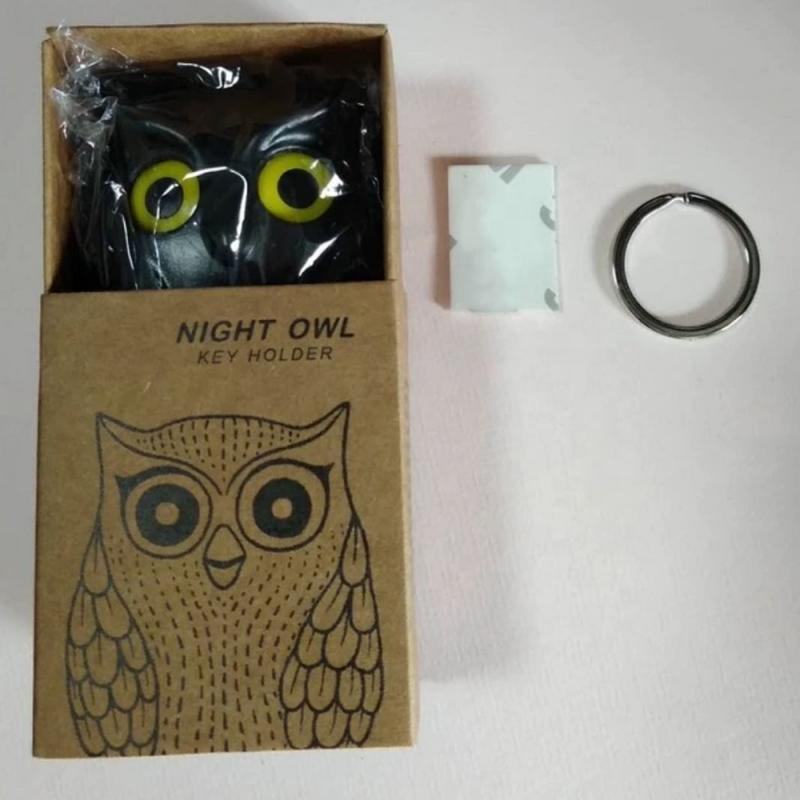 Owl Keying Holder Wall Mounted Owl Key Hooks with Wall Self-Adhesive Tape, Key Holder Cute Owl Key Holder Automatic Open Close Eyes Magnetic Night