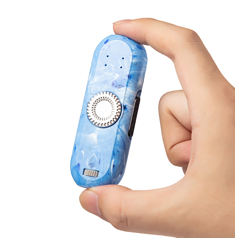 USB Charging LED Flashlight UV Light Pet Catch Interactive Laser Pointer Sport Cat Fingertip Gyroscope Laser Toy (MOQ 10 Sets)