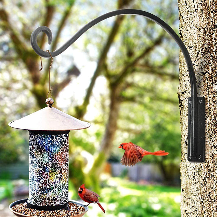 Outdoor Hanging Plant Bracket – Hand-Forged Iron Bird Feeder Hook, Weather-Resistant & Heavy Duty