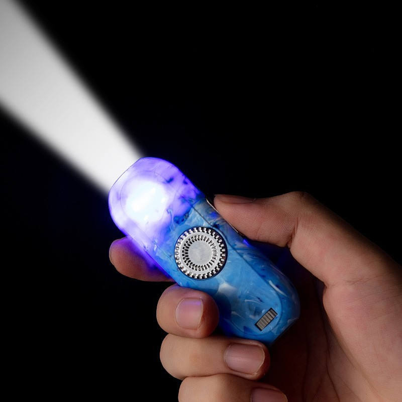 USB Charging LED Flashlight UV Light Pet Catch Interactive Laser Pointer Sport Cat Fingertip Gyroscope Laser Toy (MOQ 10 Sets)
