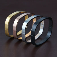 Square share Trendy Bangle for any outfits