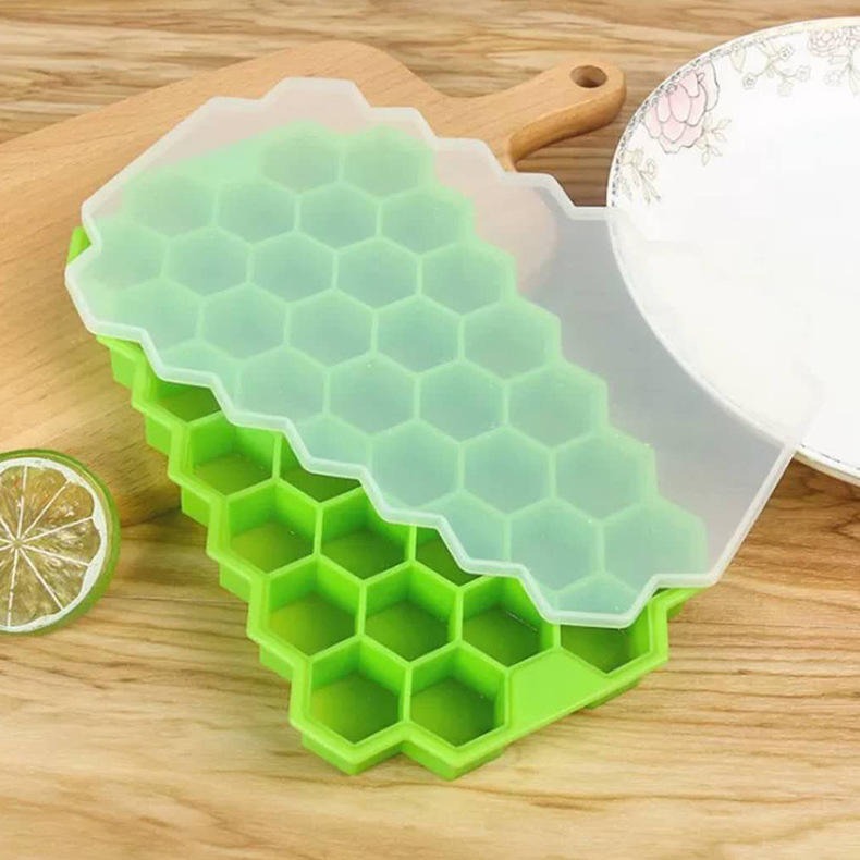 BPA Free Silicone Honey Comb Ice Cube Tray Leak Proof Whiskey Juice 37 Grid Ice Cube Trays with Lid