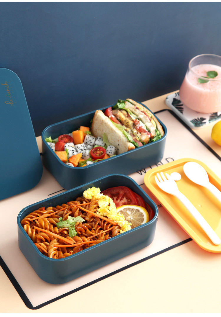 Stackable Bento Lunch Containers for office lunches