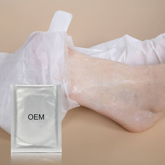 Milky skin care moisturizing foot mask